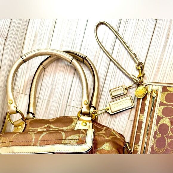 012-Coach:F15690 Hampton Gold and Brown Satchel and Wallet Signature C Set - Picture 9 of 15